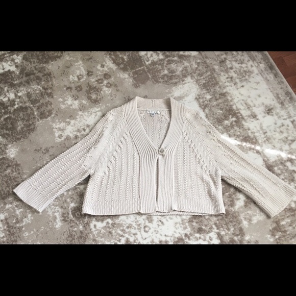 CAbi Cardigan - Picture 1 of 7